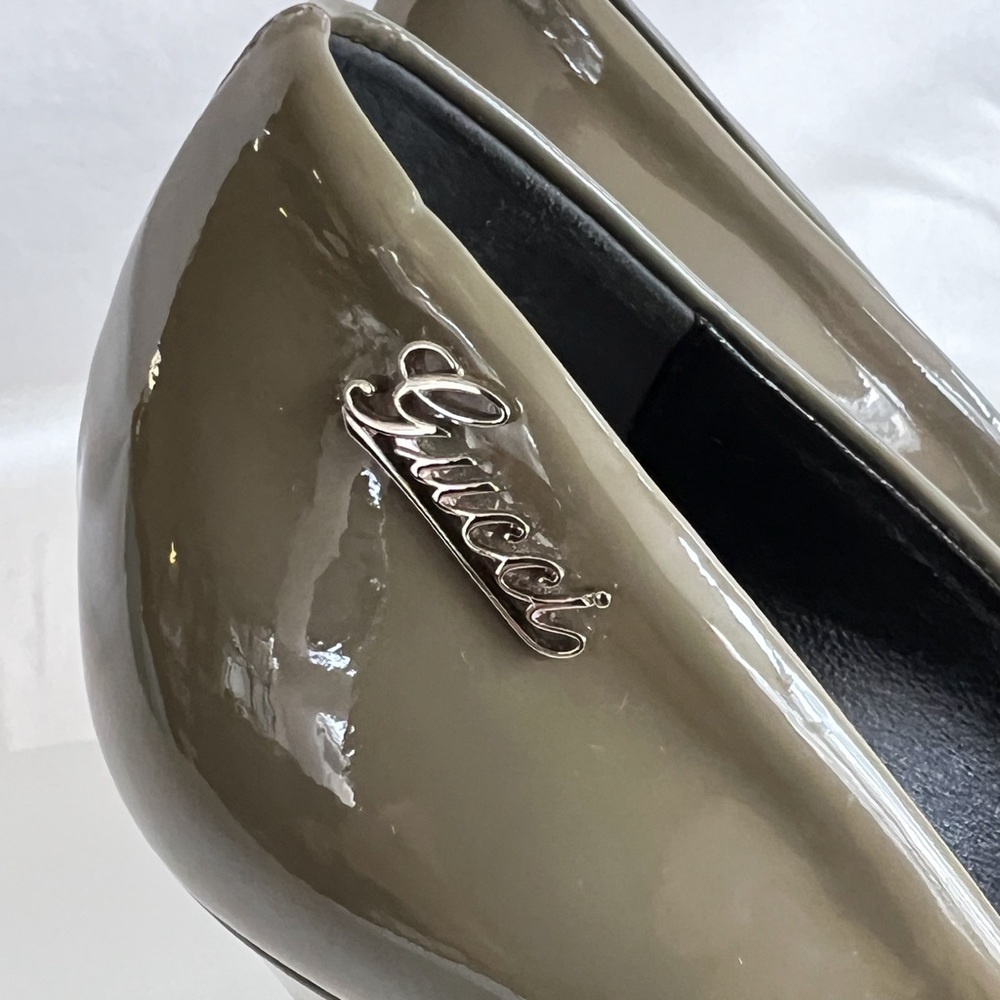 Gucci Patent Leather Heels 6.5